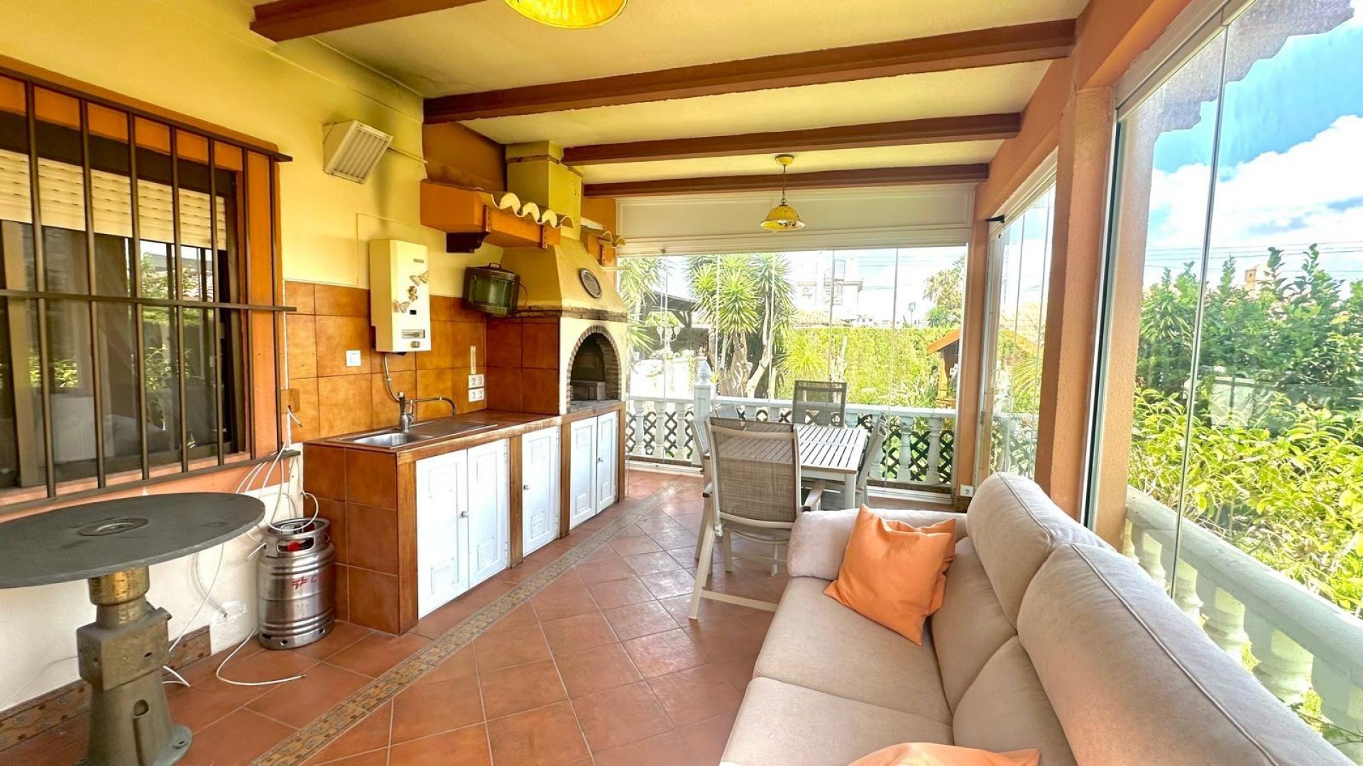 Sale - Detached Villa -
Cabo Roig - Costa blanca