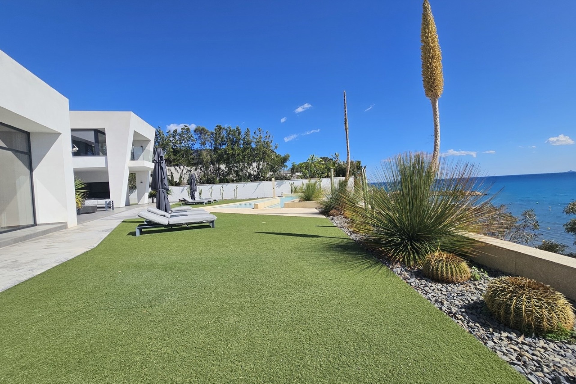 Sale - Detached Villa -
Cabo Roig - Costa Blanca