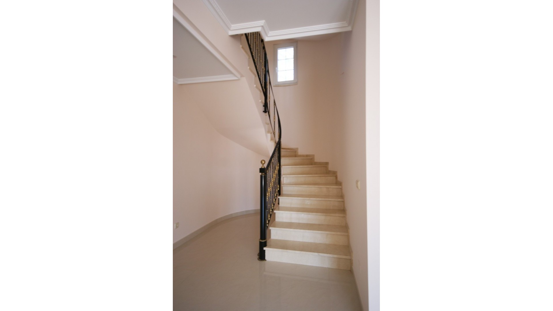 Sale - Detached Villa -
Cabo Roig - MUY CERCA DE LA PLAYA