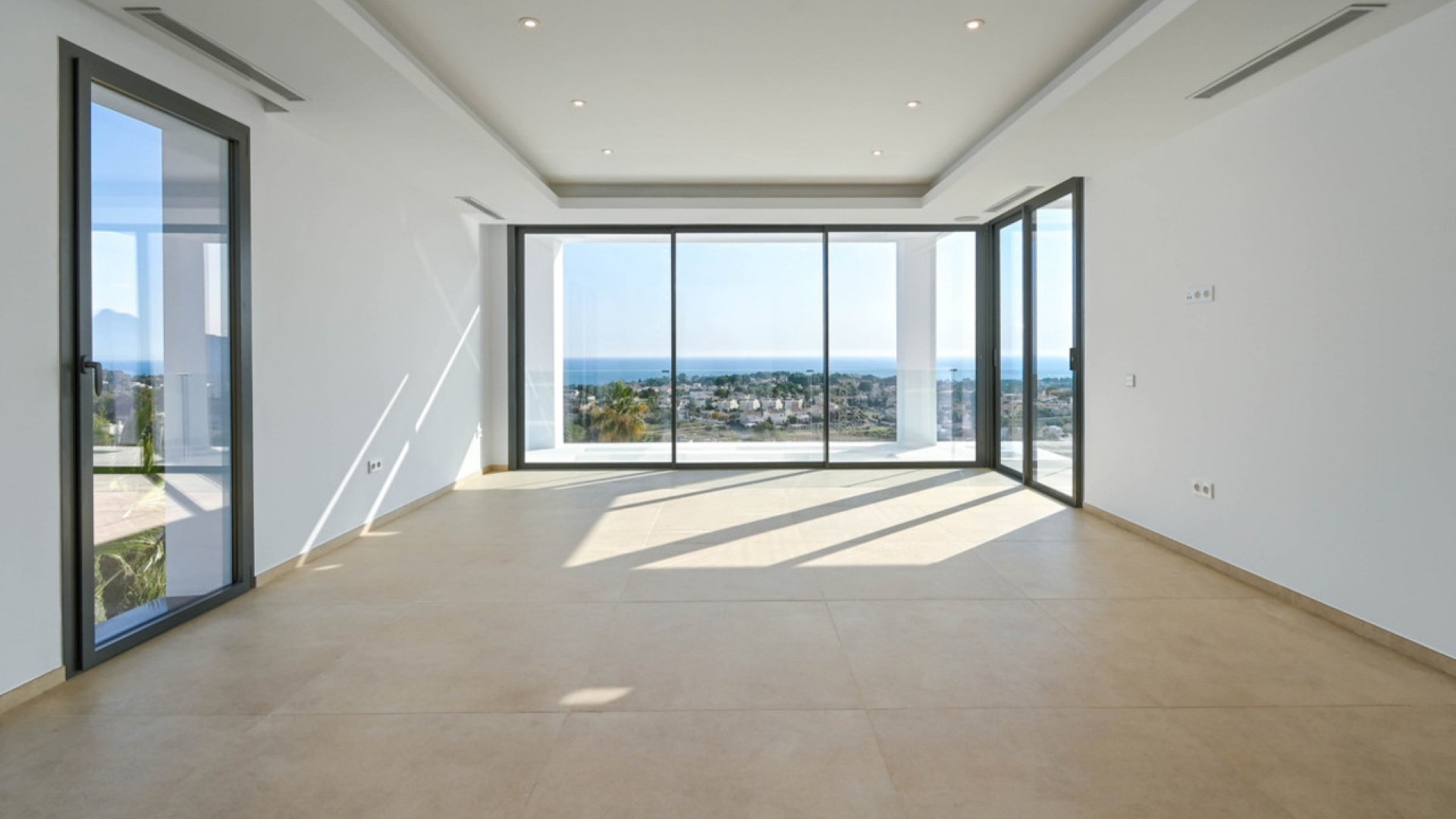 Sale - Detached Villa -
Calpe