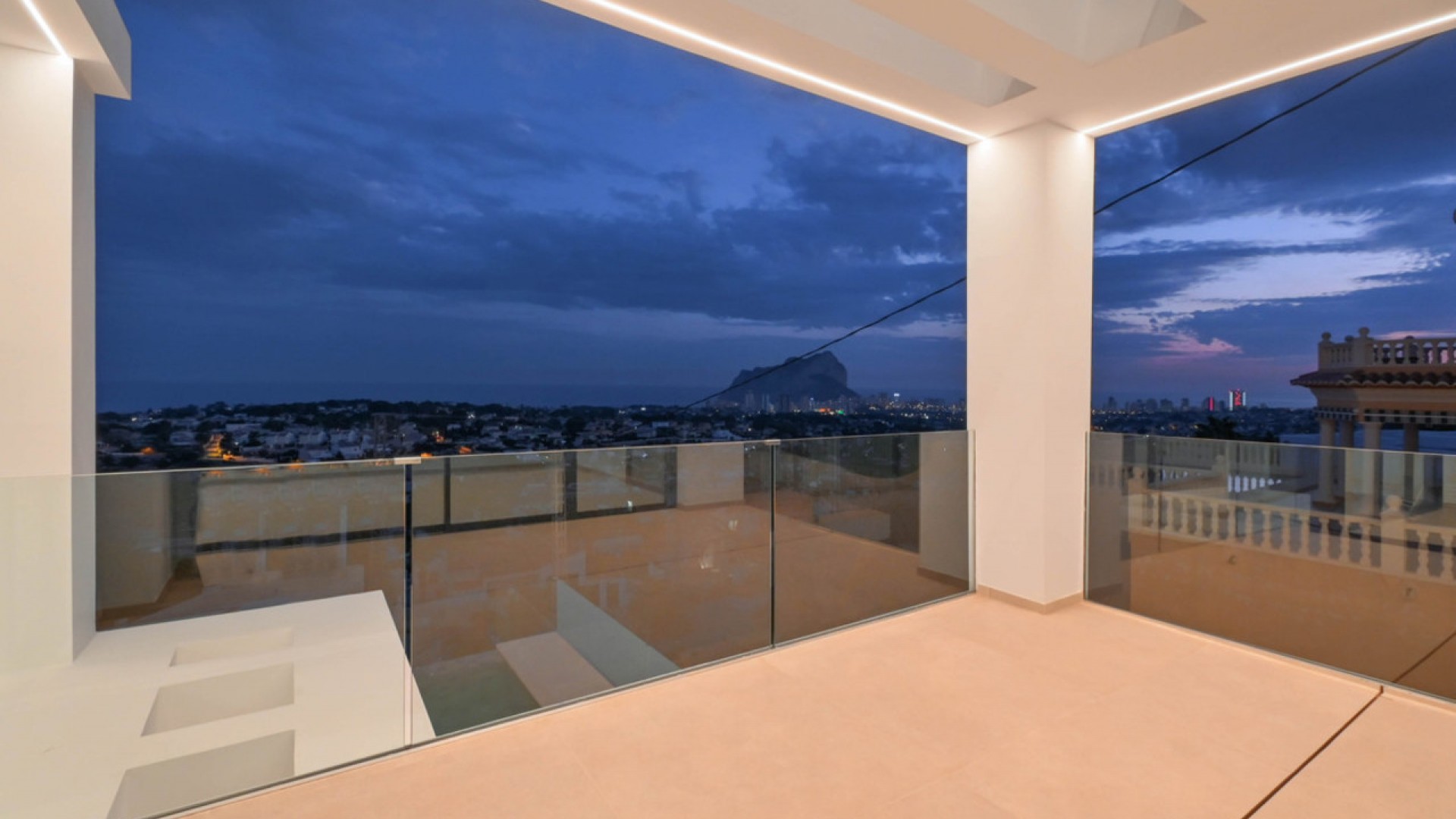 Sale - Detached Villa -
Calpe