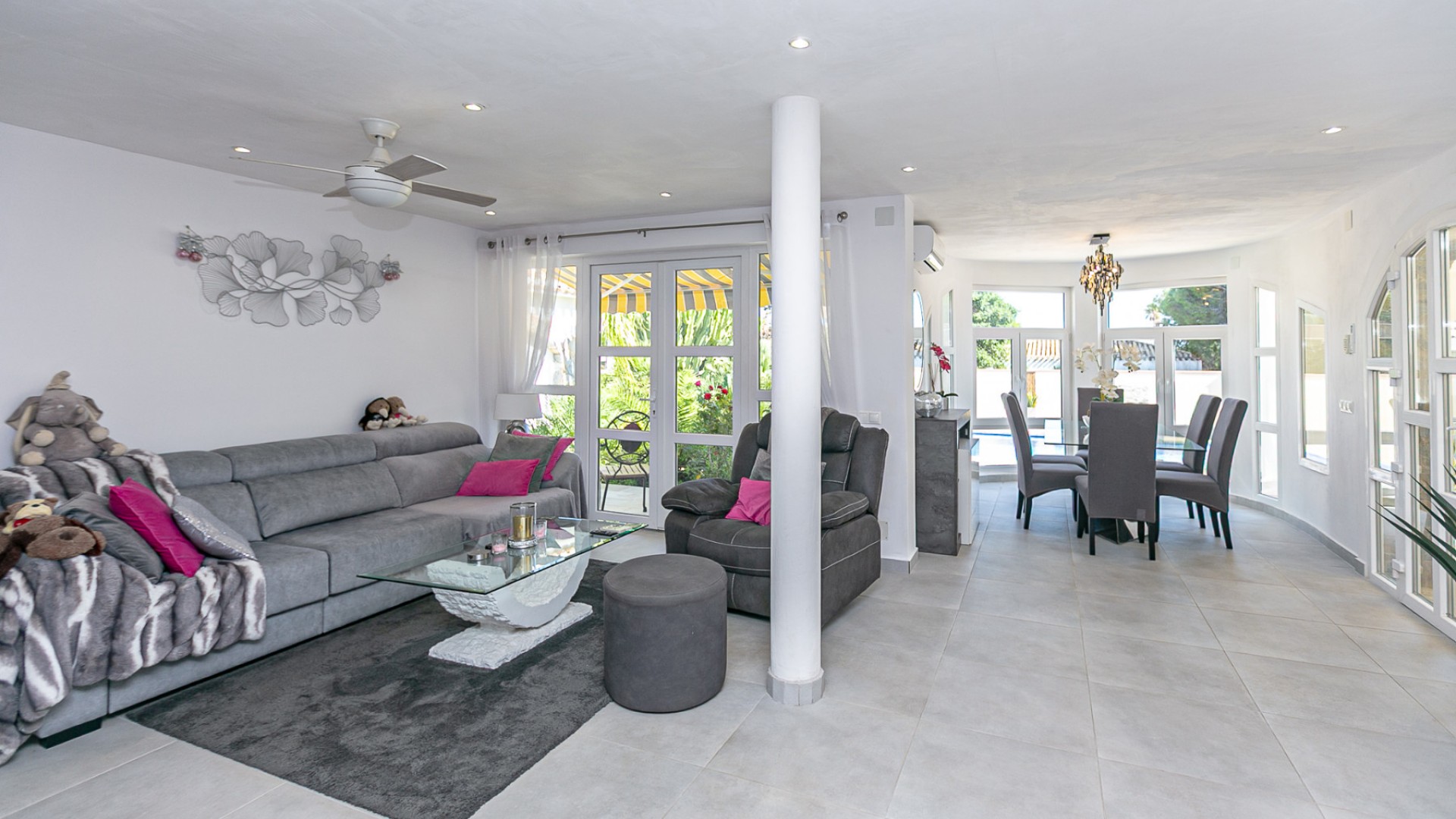 Sale - Detached Villa -
Campoamor - Lomas de Don Juan