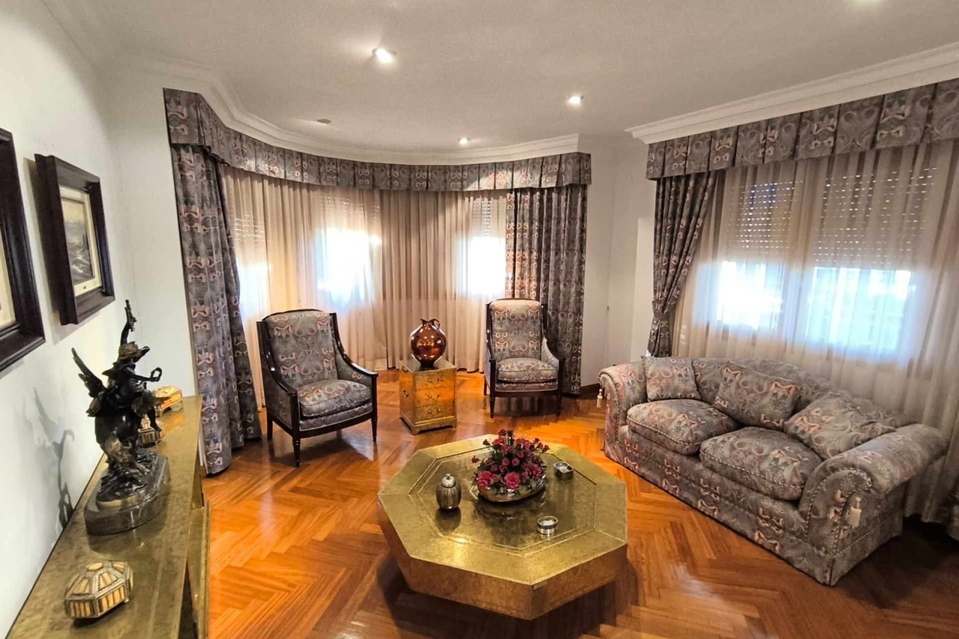 Sale - Detached Villa -
Caudete - Inland