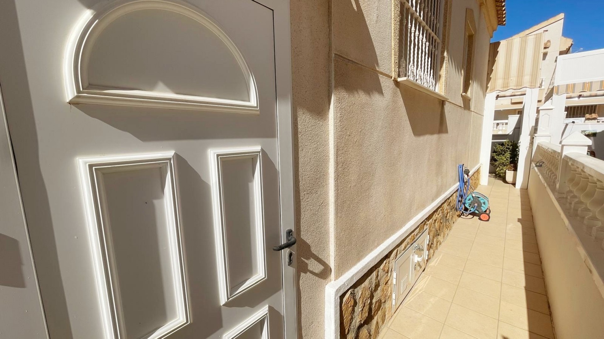 Sale - Detached Villa -
Ciudad Quesada - Rojales - Airstrip