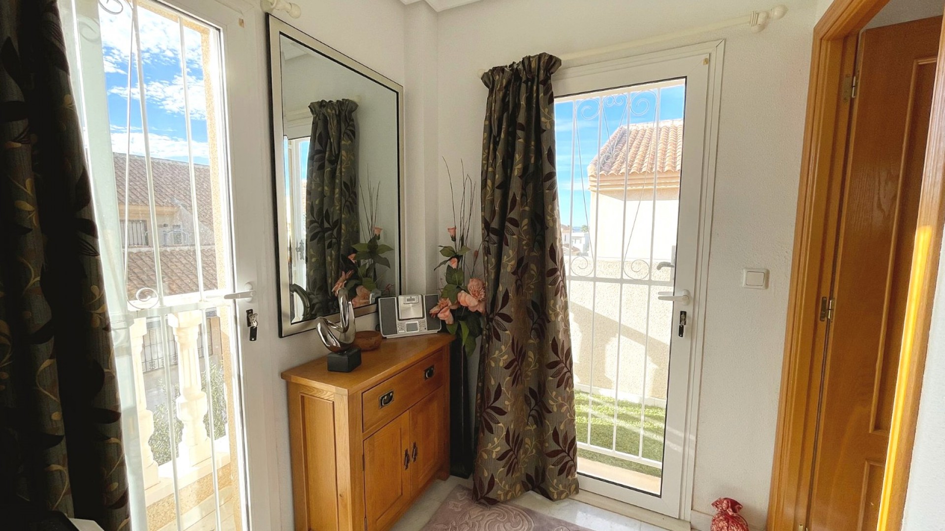 Sale - Detached Villa -
Ciudad Quesada - Rojales - Airstrip