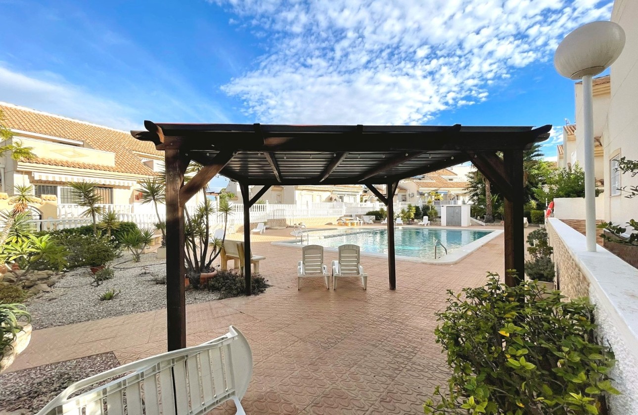 Sale - Detached Villa -
Ciudad Quesada - Rojales - Airstrip