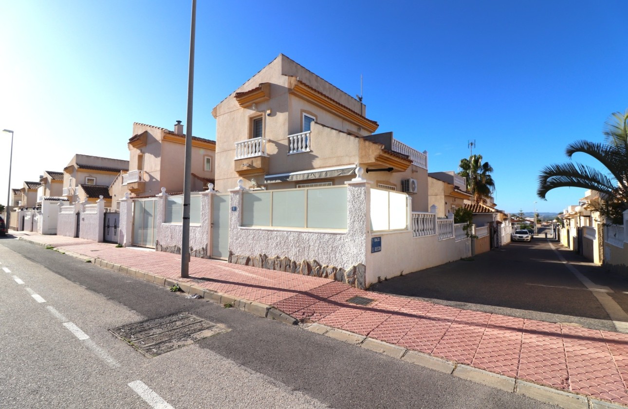 Sale - Detached Villa -
Ciudad Quesada - Rojales - Ciudad Quesada - Town