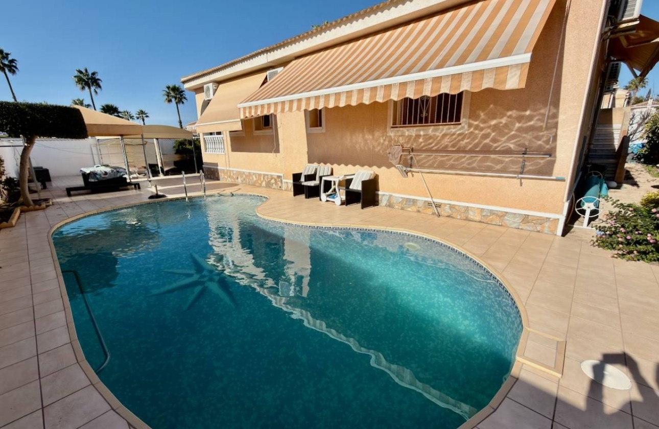 Sale - Detached Villa -
Ciudad Quesada - Rojales - Ciudad Quesada