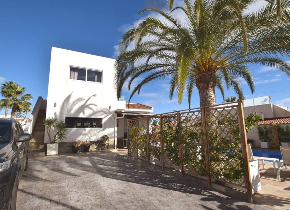 Sale - Detached Villa -
Ciudad Quesada - Rojales - Ciudad Quesada
