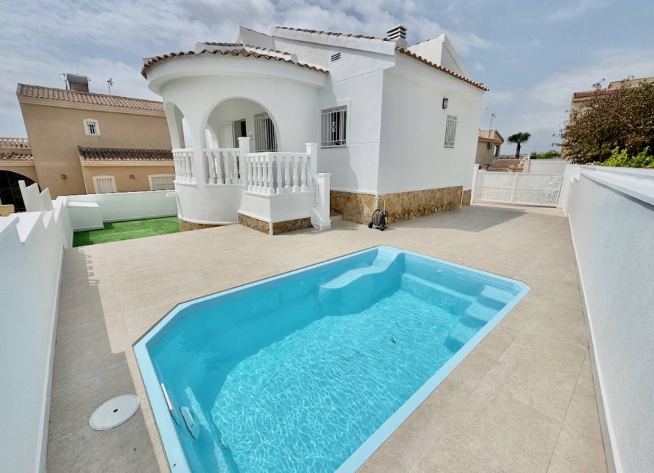 Sale - Detached Villa -
Ciudad Quesada - Rojales - Rojales