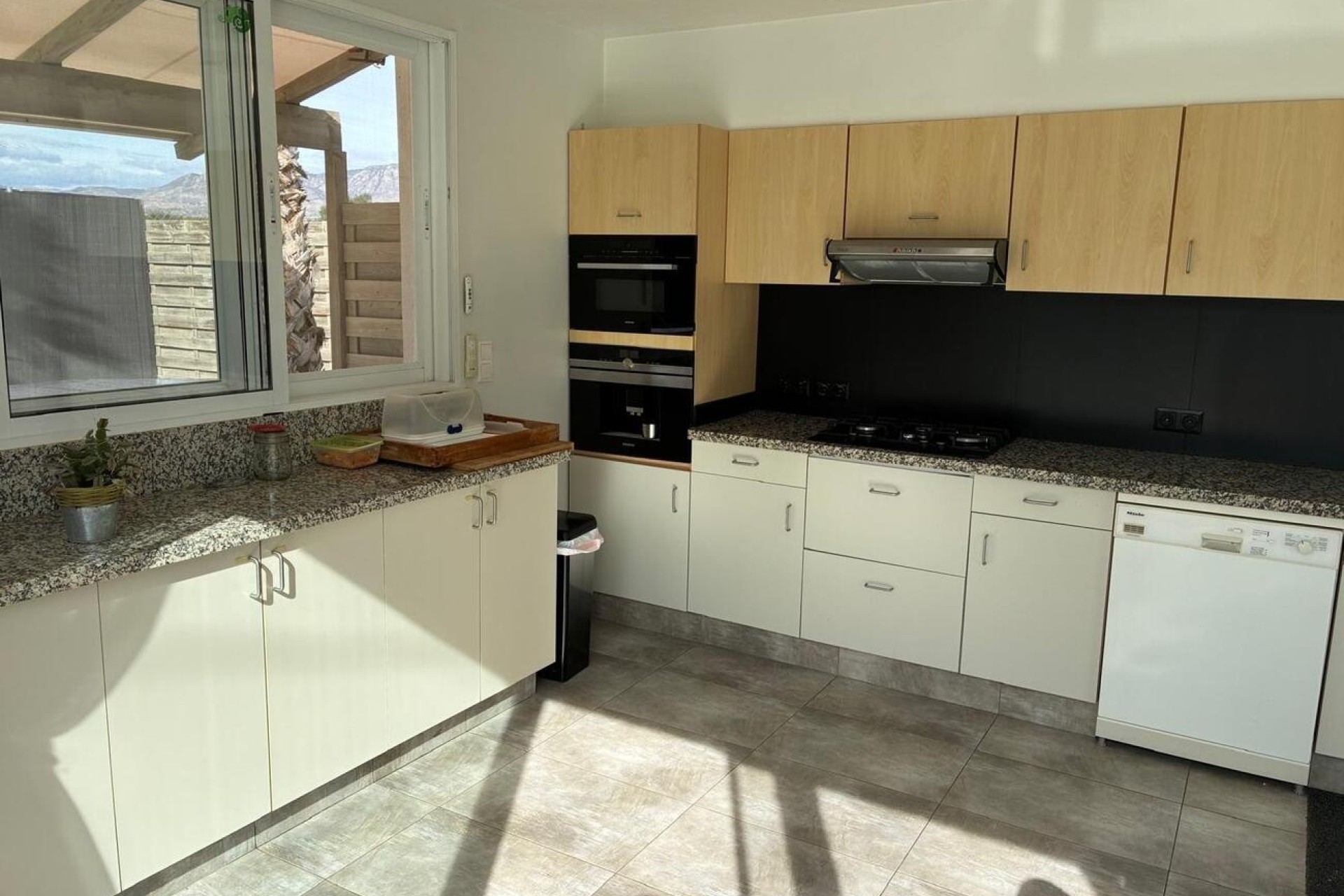 Sale - Detached Villa -
Crevillente - Costa Blanca