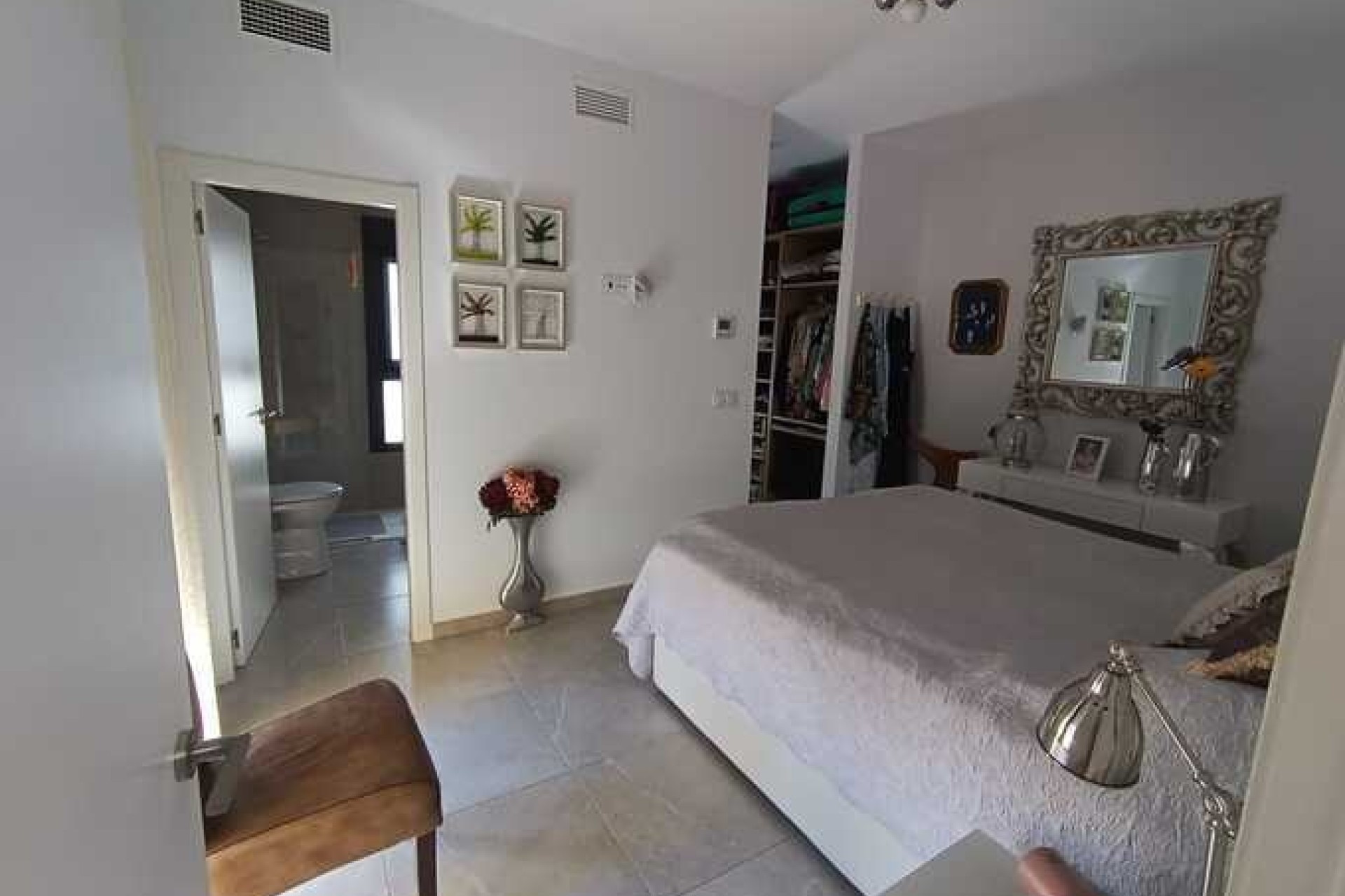 Sale - Detached Villa -
Daya Nueva - Costa Blanca