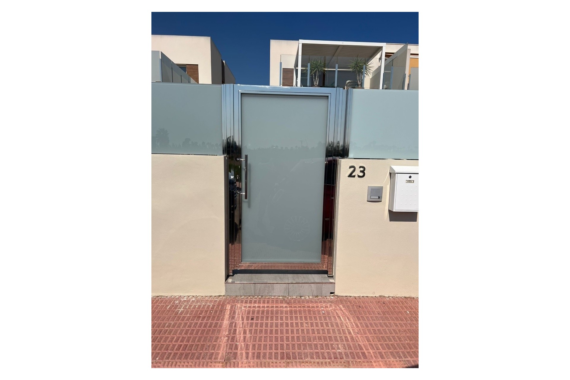 Sale - Detached Villa -
Daya Vieja - Costa Blanca