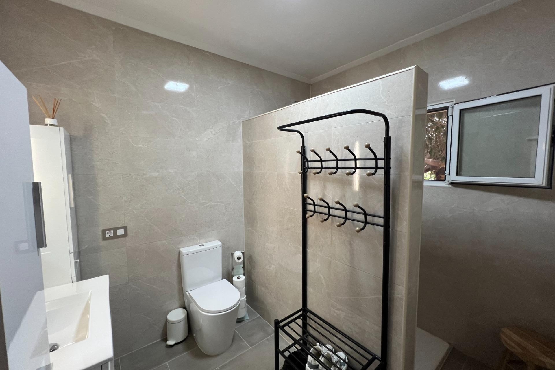 Sale - Detached Villa -
Dolores - CMNO. ESCORREDOR