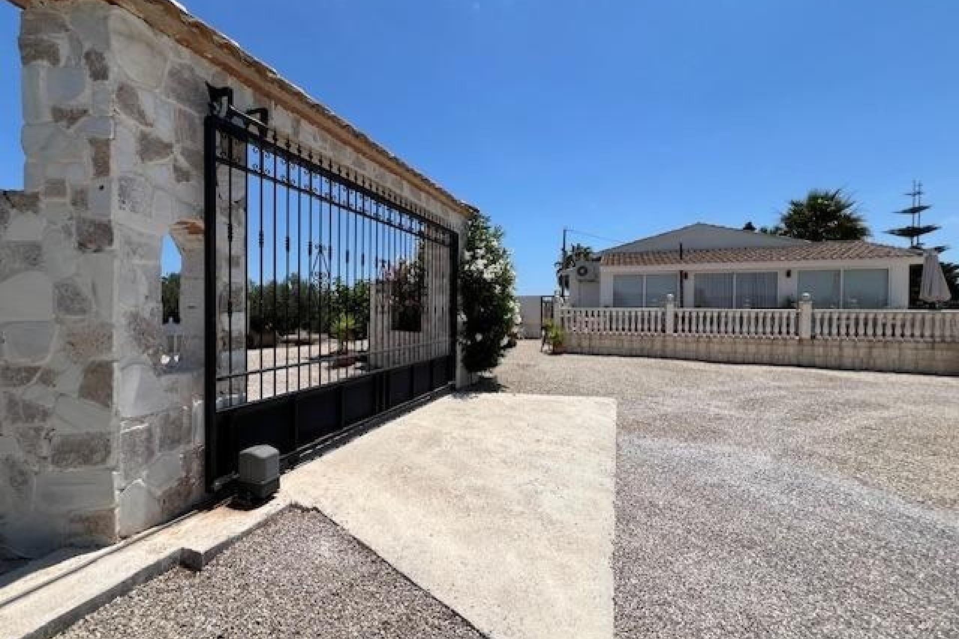Sale - Detached Villa -
Dolores - Comunidad Valenciana