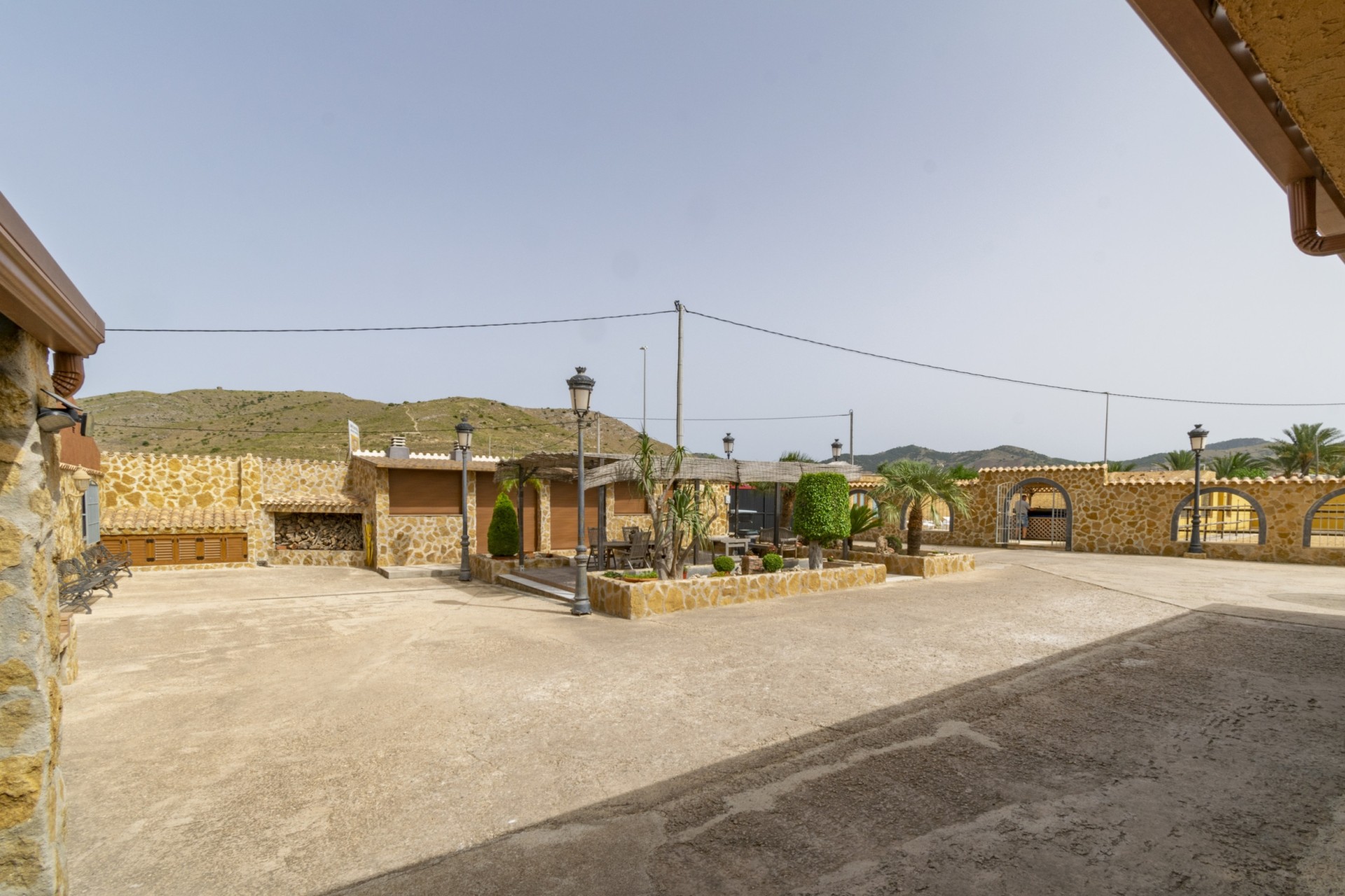 Sale - Detached Villa -
El Beal - Inland
