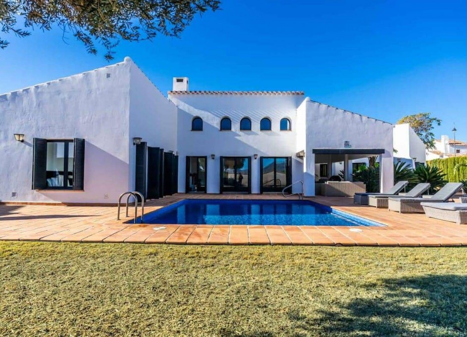 Sale - Detached Villa -
El Valle Golf Resort
