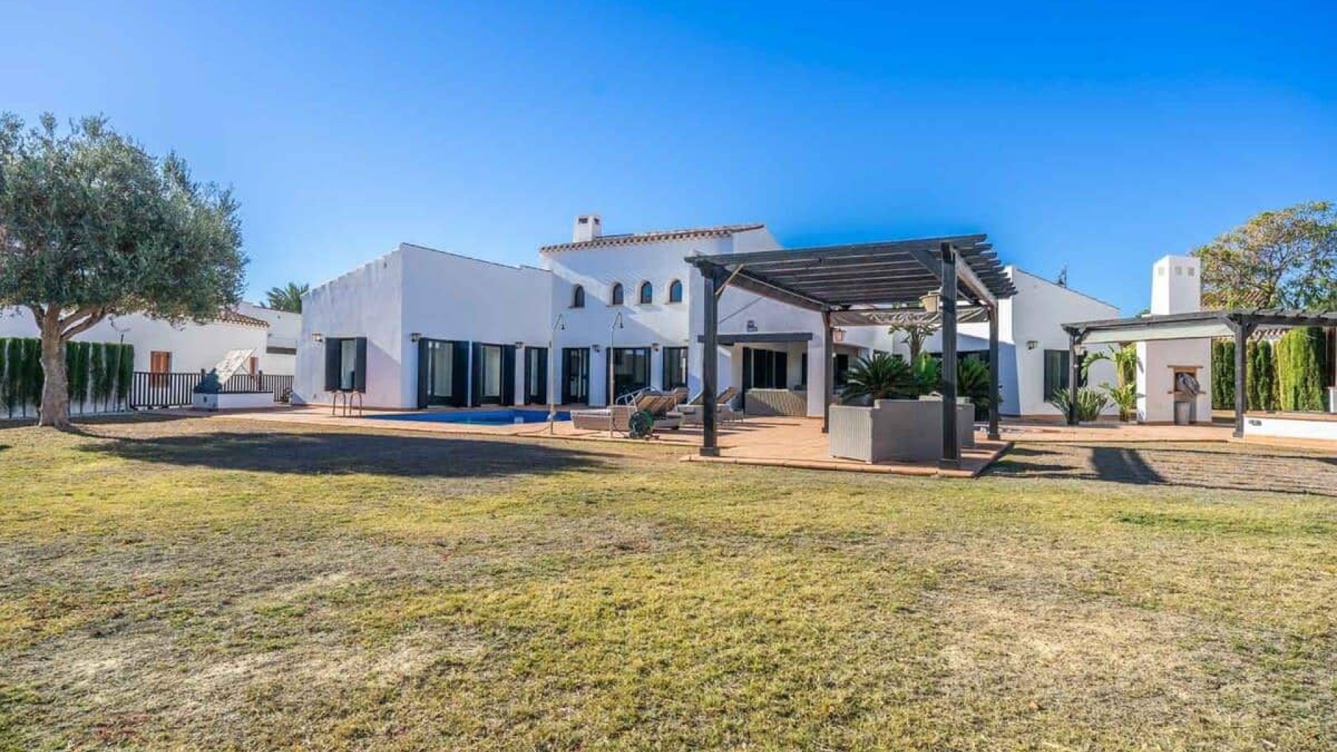 Sale - Detached Villa -
El Valle Golf Resort