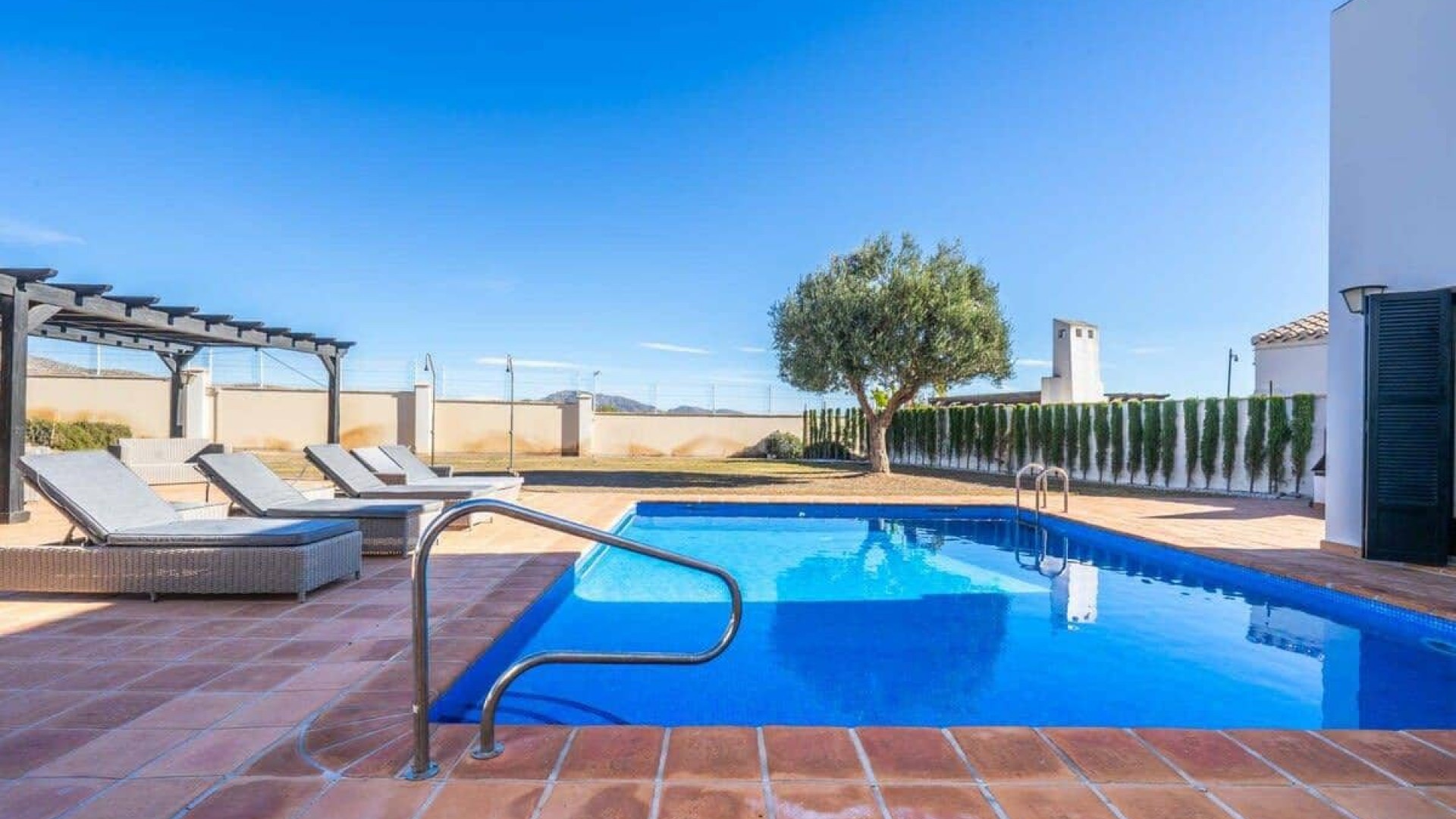 Sale - Detached Villa -
El Valle Golf Resort