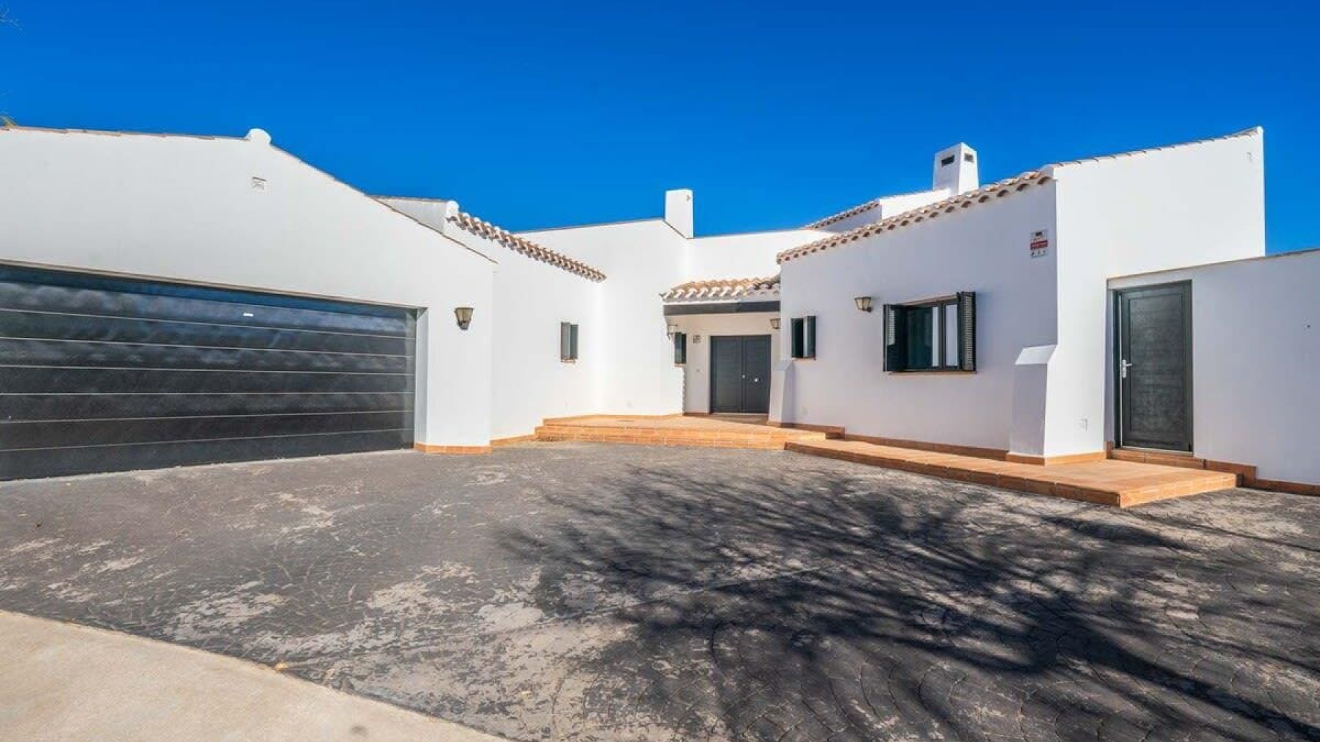 Sale - Detached Villa -
El Valle Golf Resort
