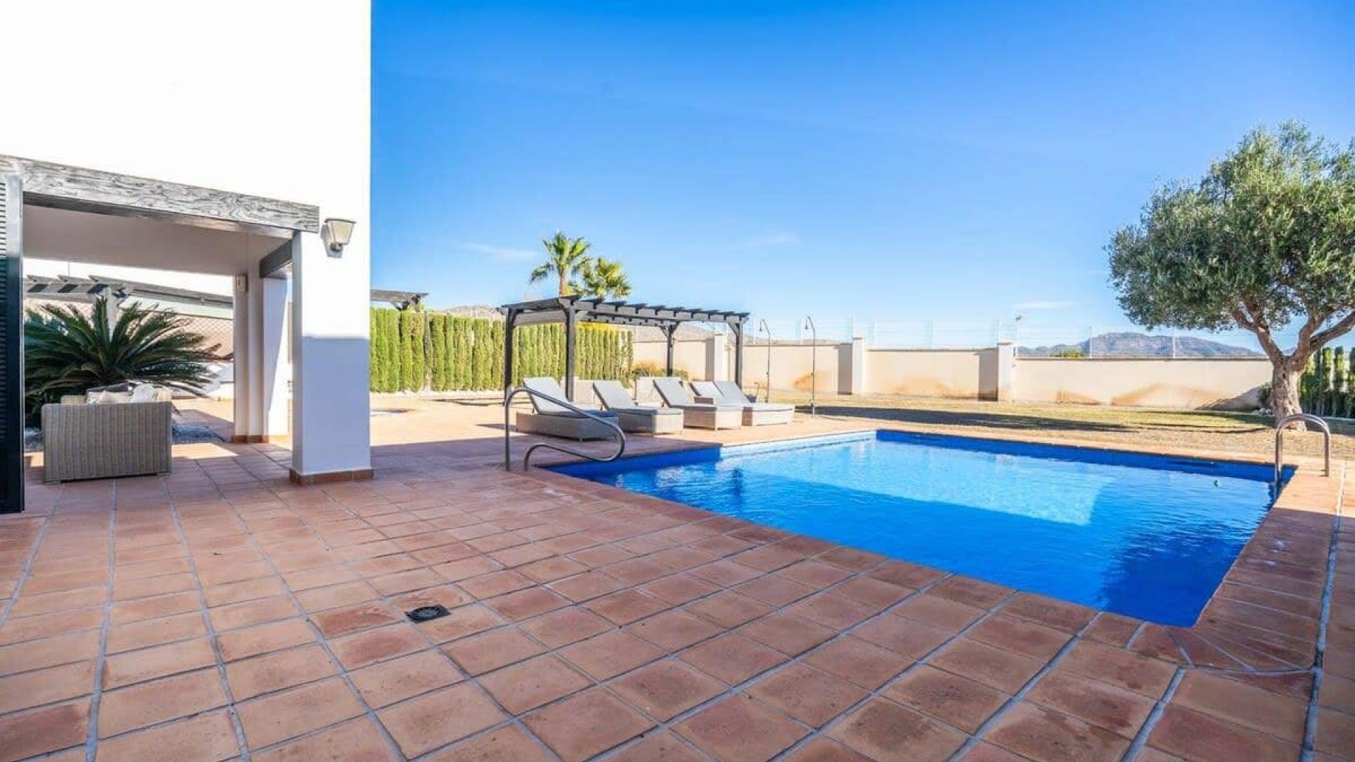 Sale - Detached Villa -
El Valle Golf Resort