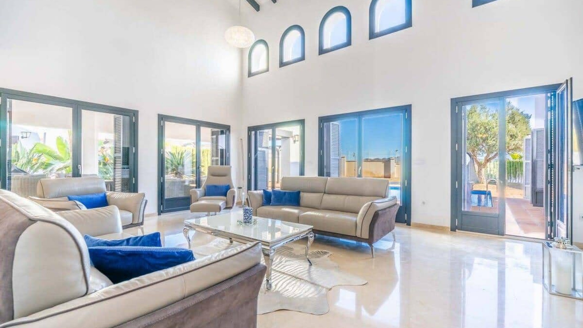 Sale - Detached Villa -
El Valle Golf Resort