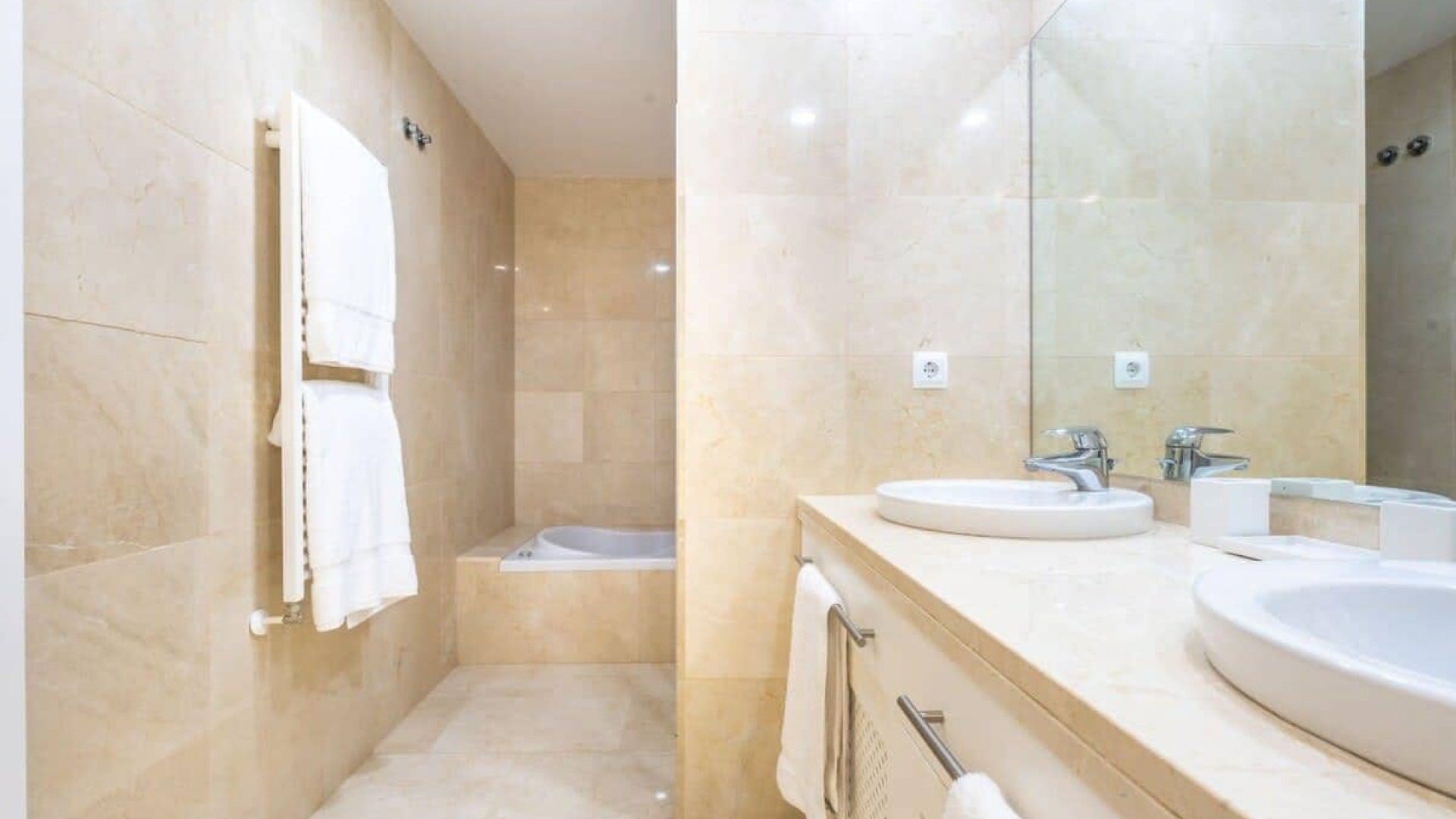 Sale - Detached Villa -
El Valle Golf Resort