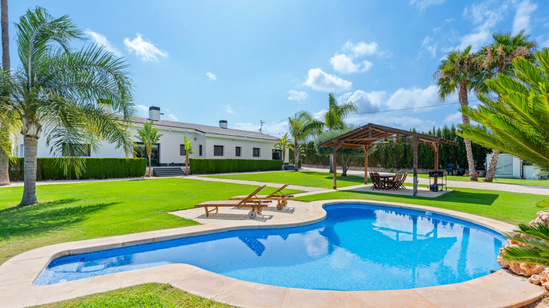 Sale - Detached Villa -
Elche - Elche/Elx