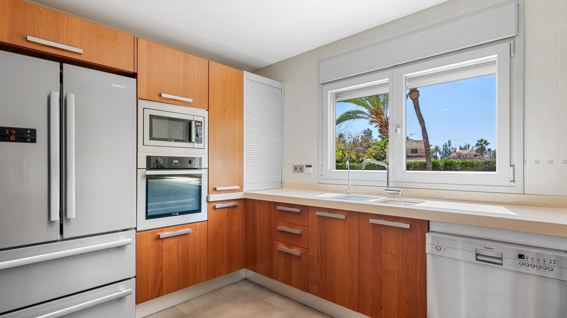 Sale - Detached Villa -
Elche - Elche/Elx