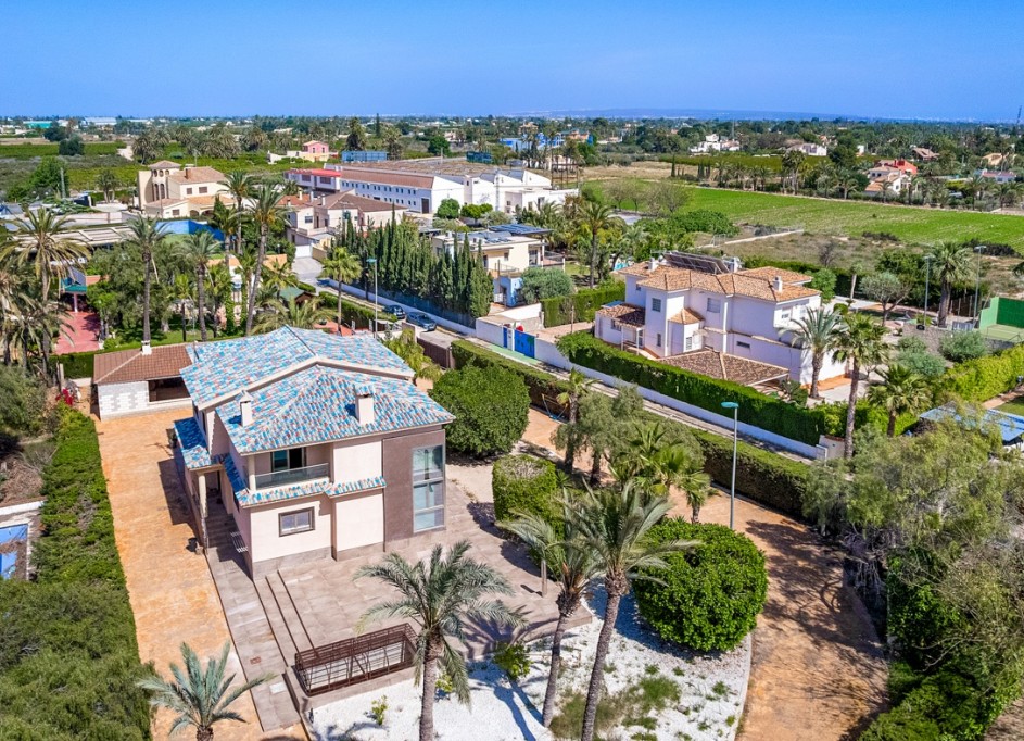 Sale - Detached Villa -
Elche - Elche/Elx