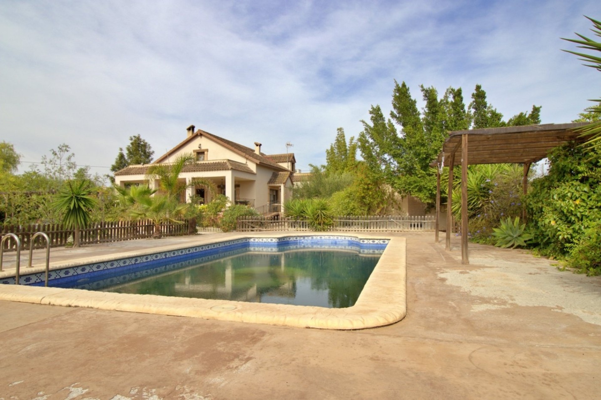 Sale - Detached Villa -
Elche - Valverde