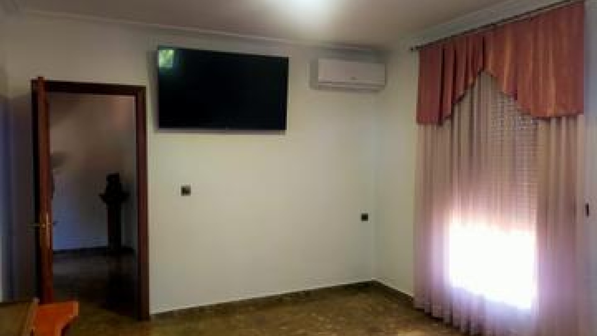 Sale - Detached Villa -
Elche