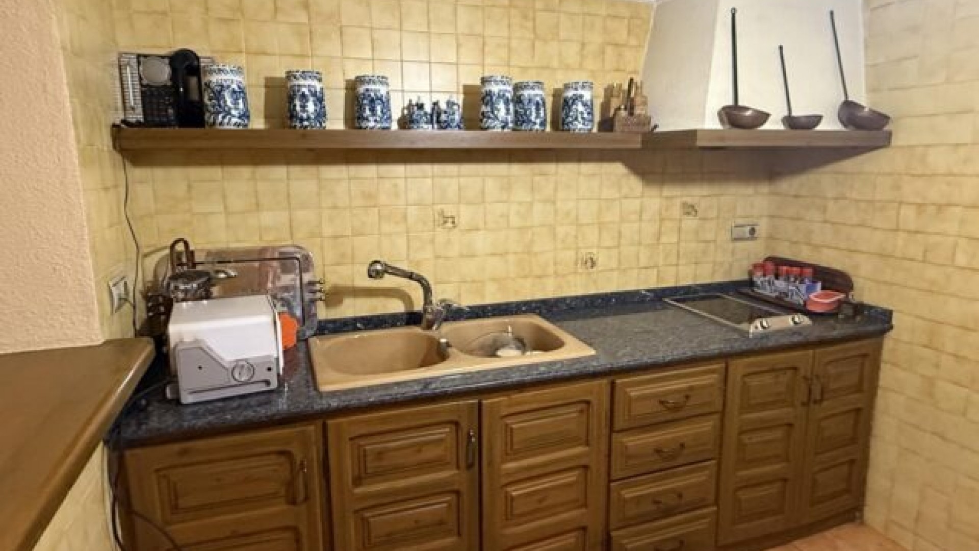 Sale - Detached Villa -
Elda