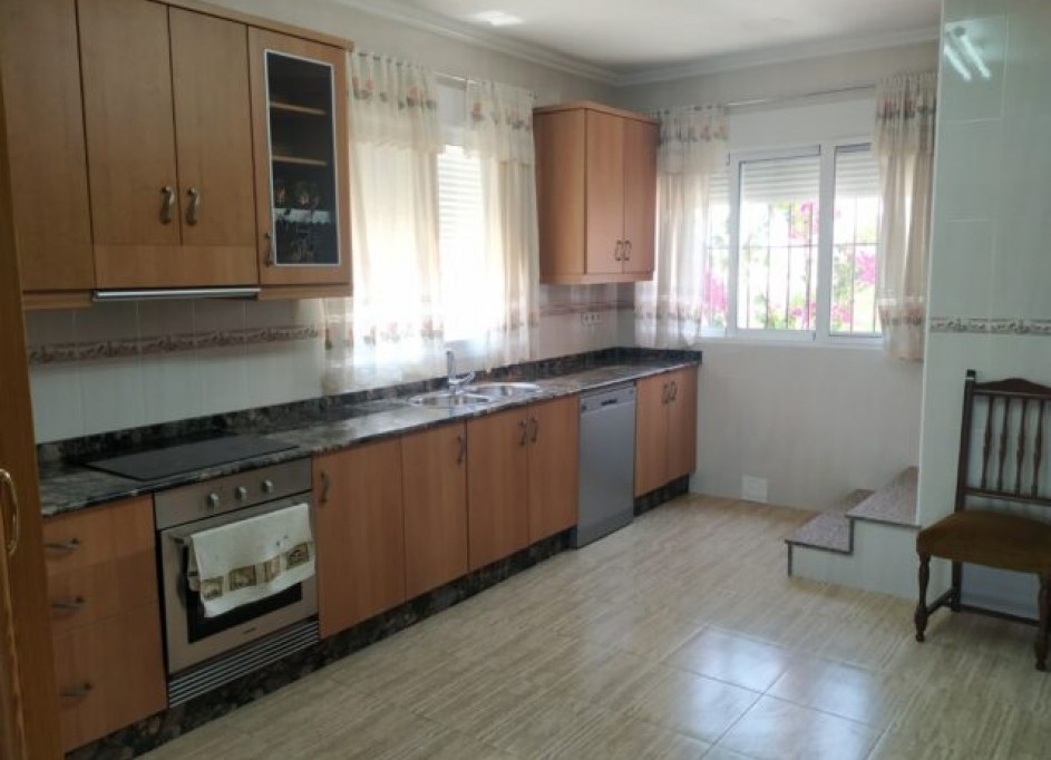 Sale - Detached Villa -
Fortuna