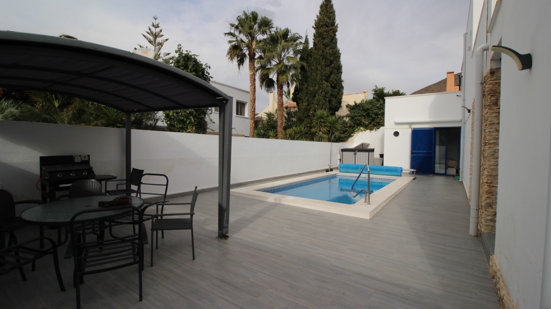 Sale - Detached Villa -
Fortuna