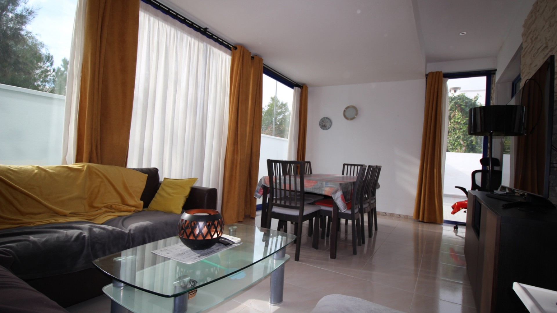 Sale - Detached Villa -
Fortuna