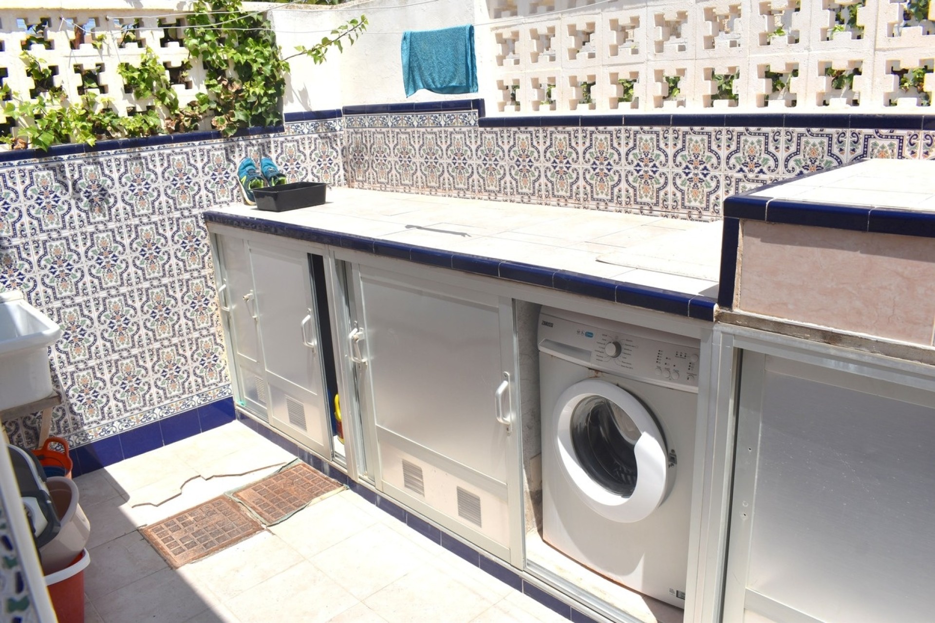 Sale - Detached Villa -
Guardamar del Segura - Costa Blanca