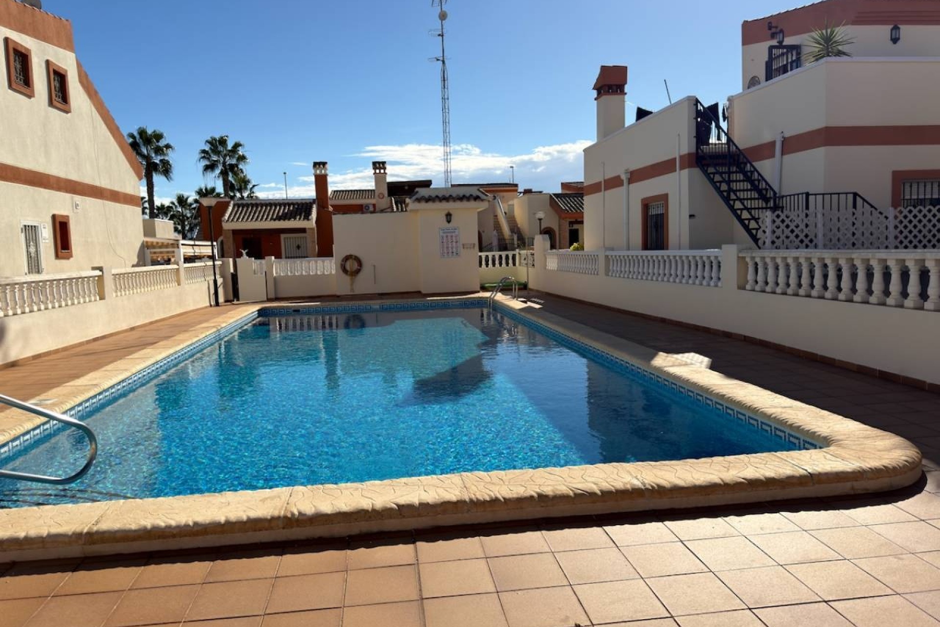 Sale - Detached Villa -
Guardamar del Segura - El Raso