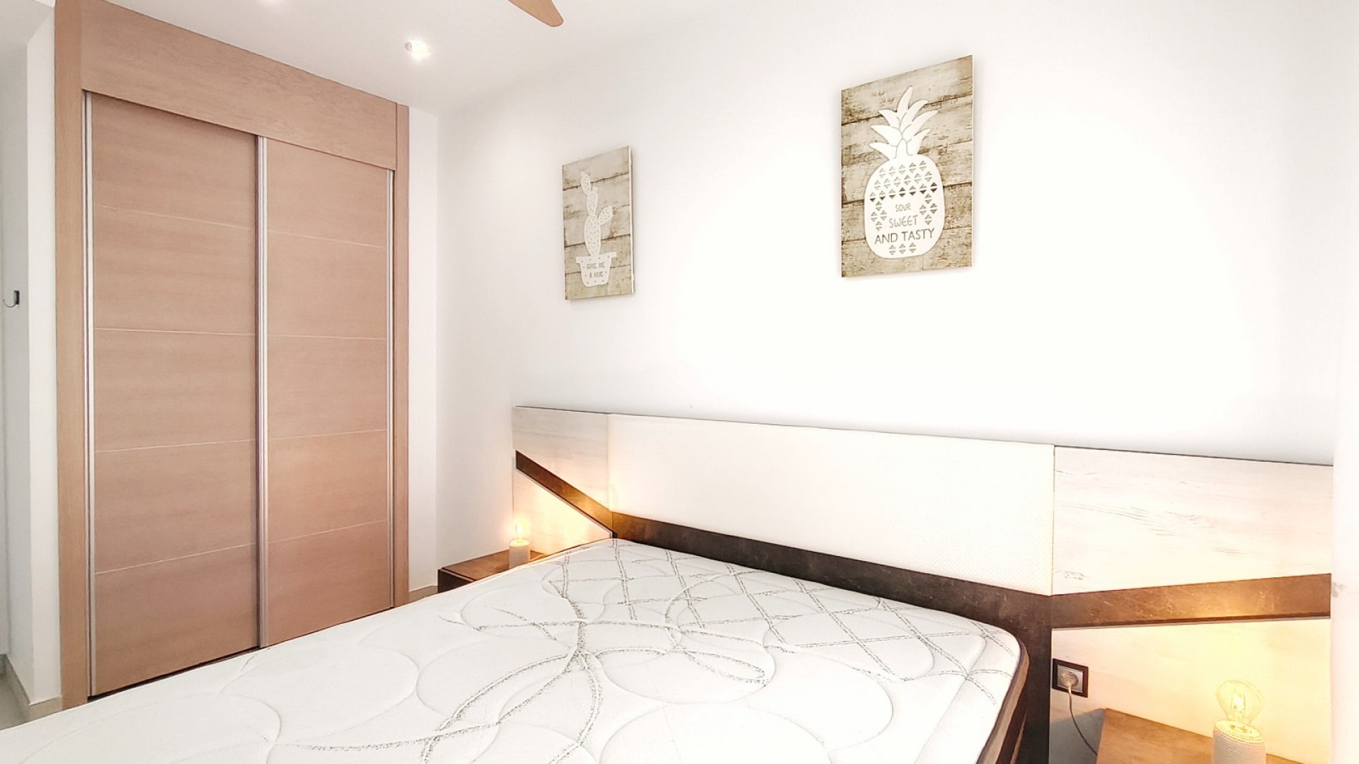 Sale - Detached Villa -
Guardamar del Segura - El Raso