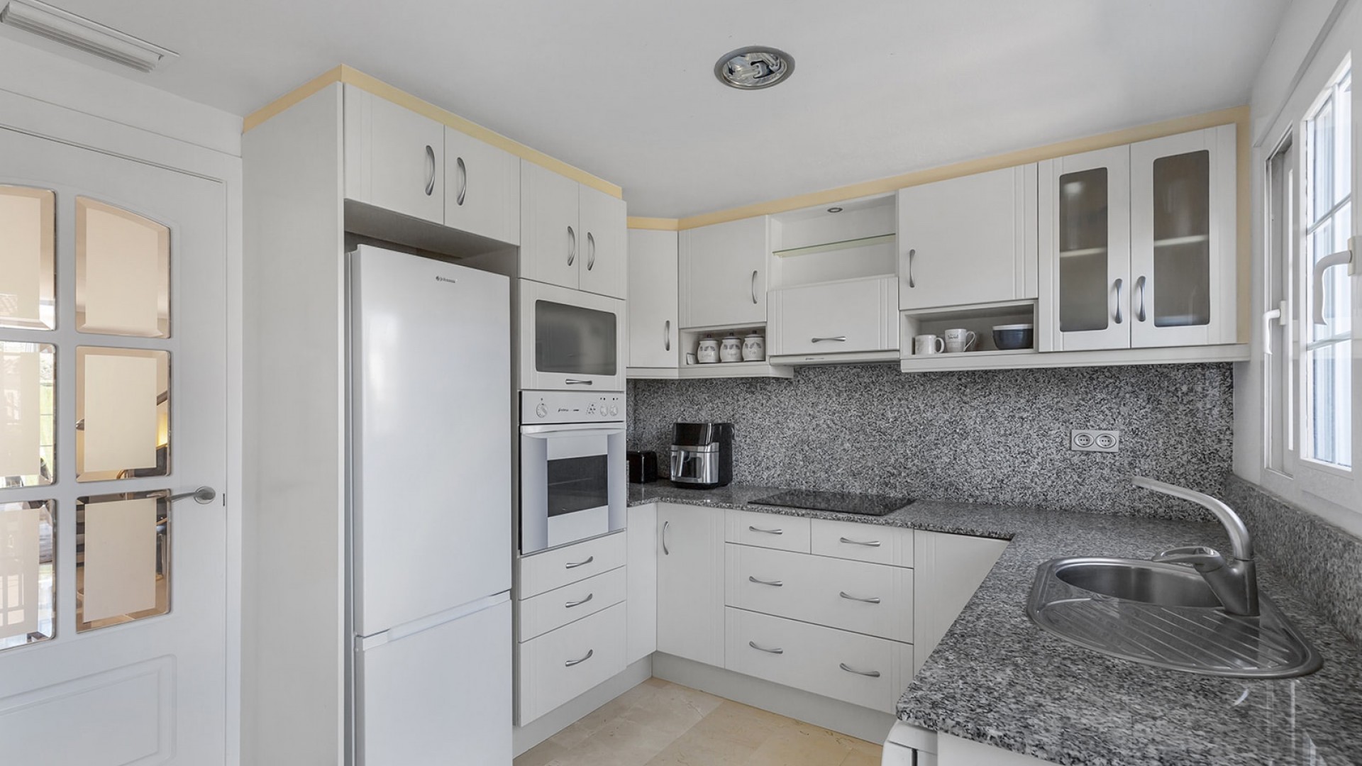 Sale - Detached Villa -
Guardamar del Segura - El Raso