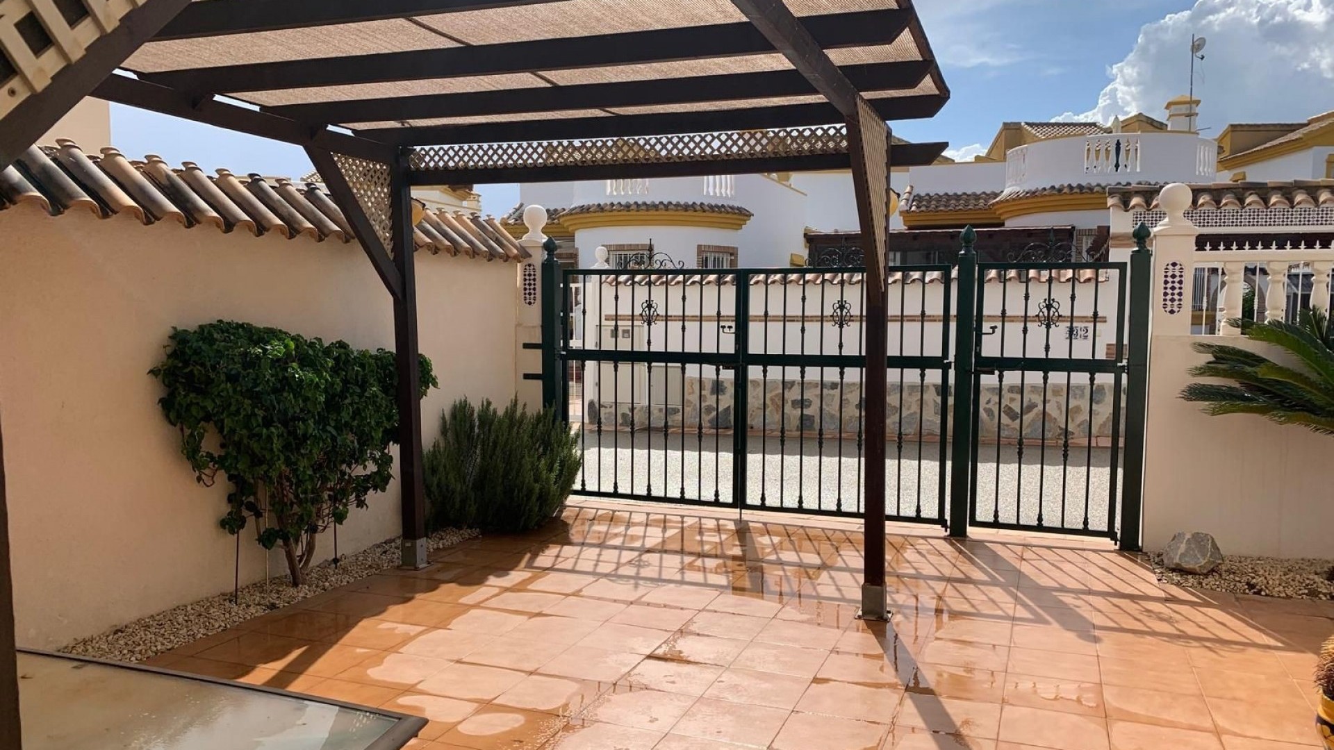Sale - Detached Villa -
Guardamar del Segura - Guardamar - El Raso