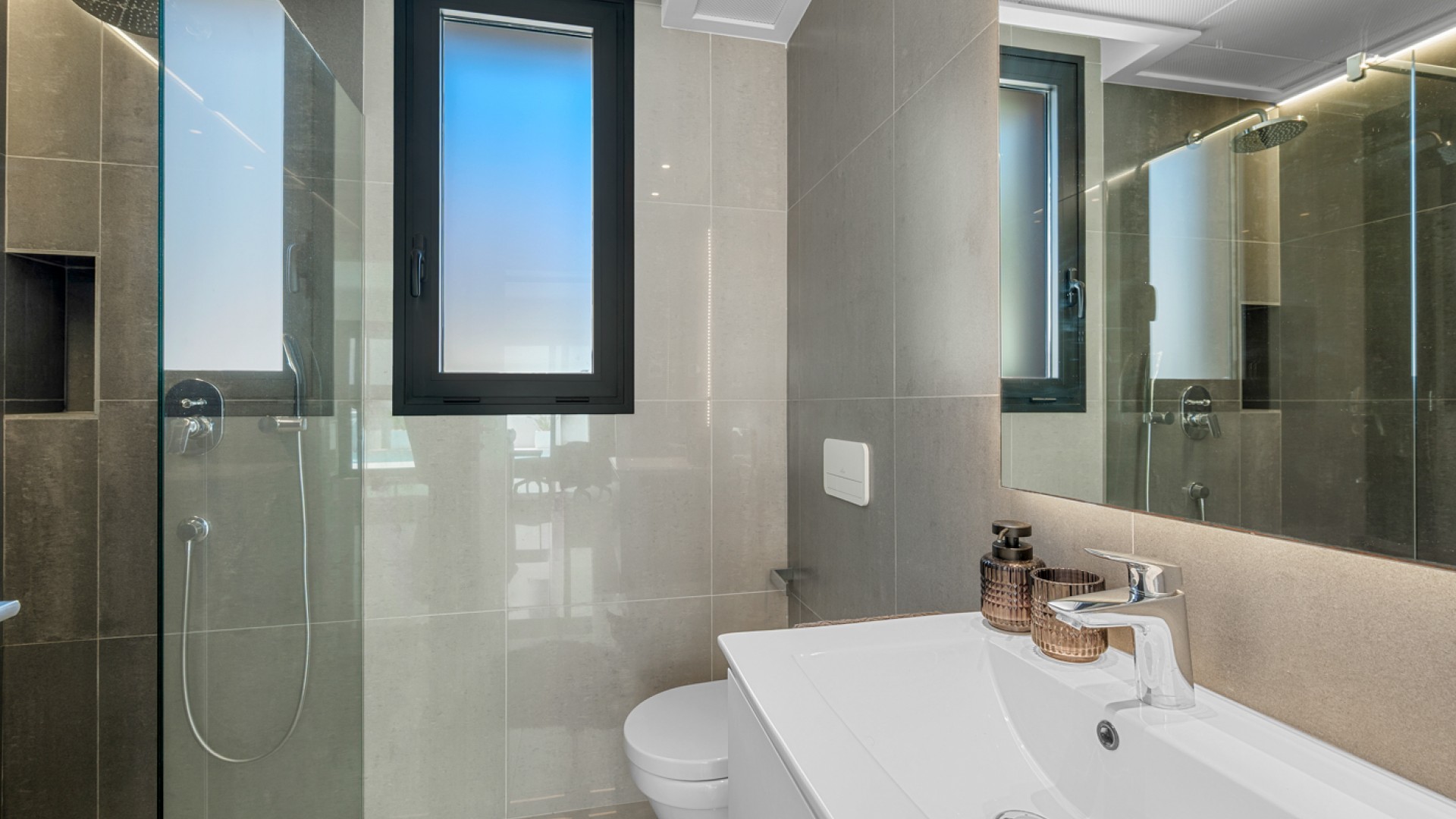 Sale - Detached Villa -
Guardamar del Segura