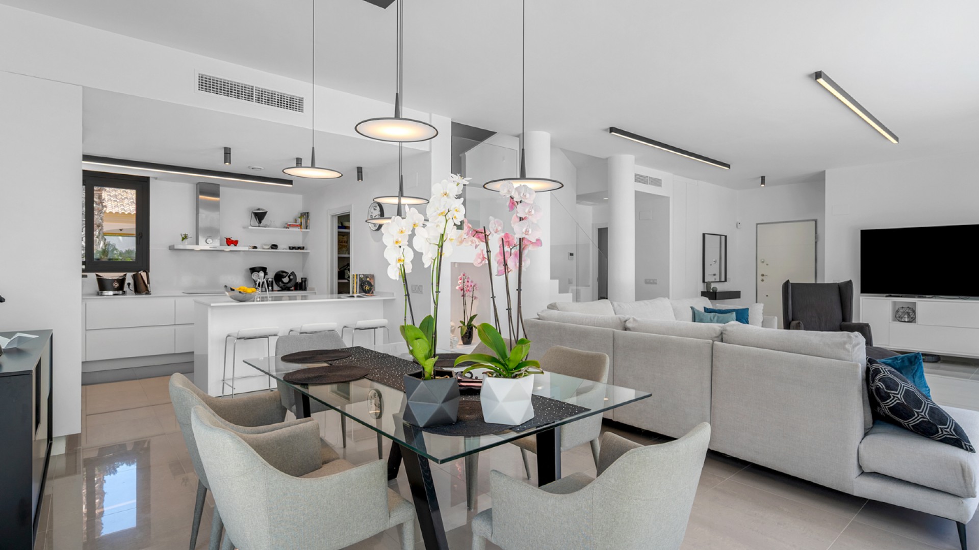 Sale - Detached Villa -
Guardamar del Segura