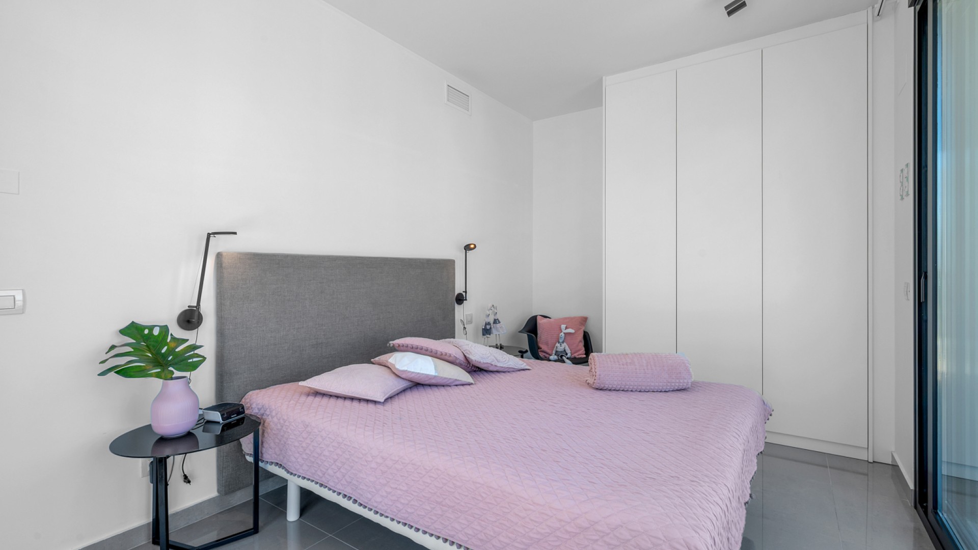 Sale - Detached Villa -
Guardamar del Segura