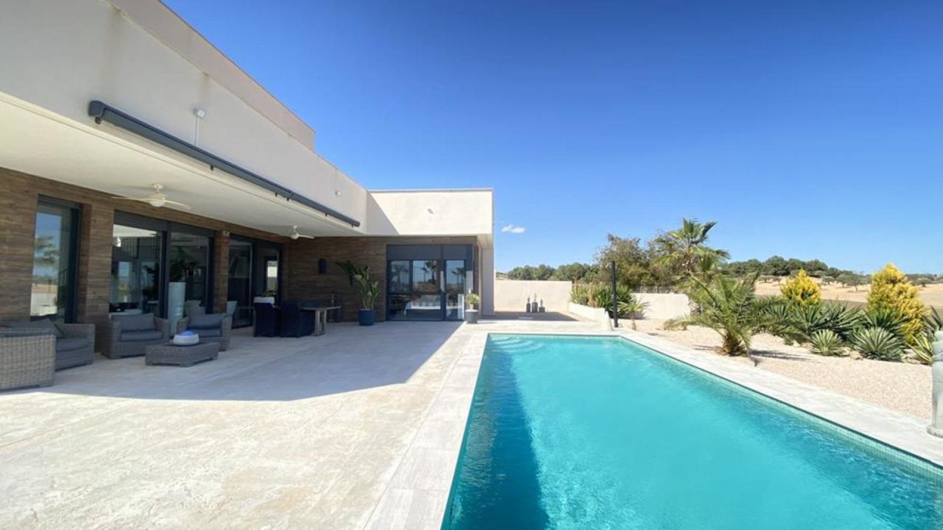 Sale - Detached Villa -
Hacienda del Alamo Golf Resort