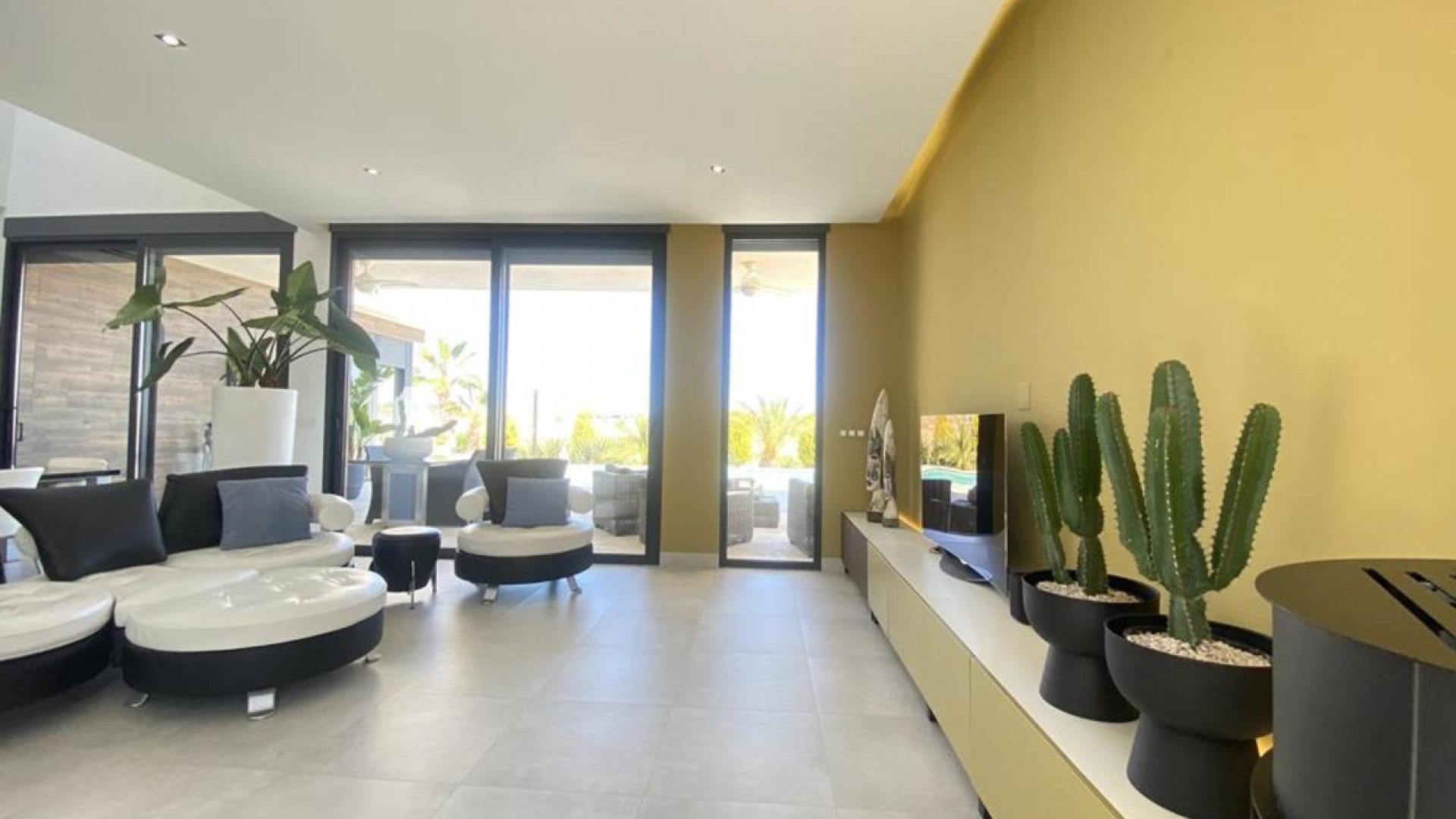 Sale - Detached Villa -
Hacienda del Alamo Golf Resort