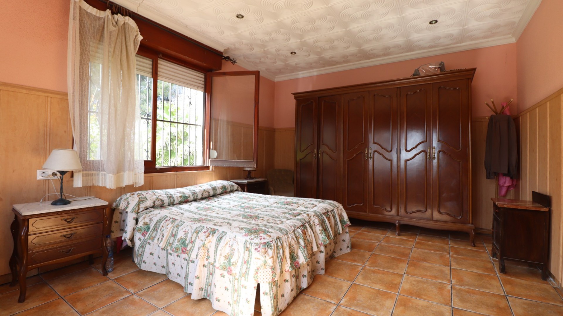 Sale - Detached Villa -
Heredades - Heredades - Village