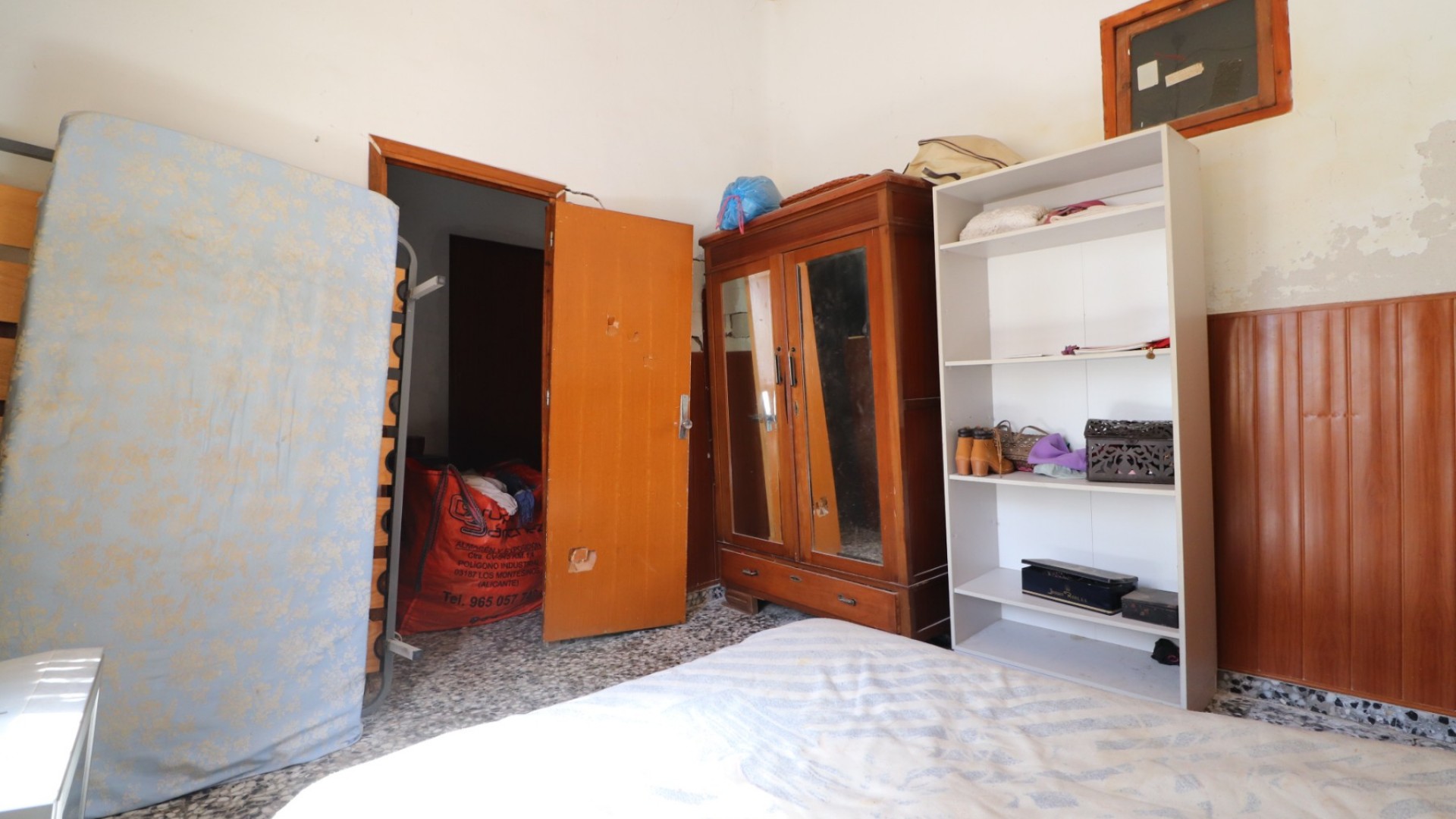 Sale - Detached Villa -
Heredades - Heredades - Village