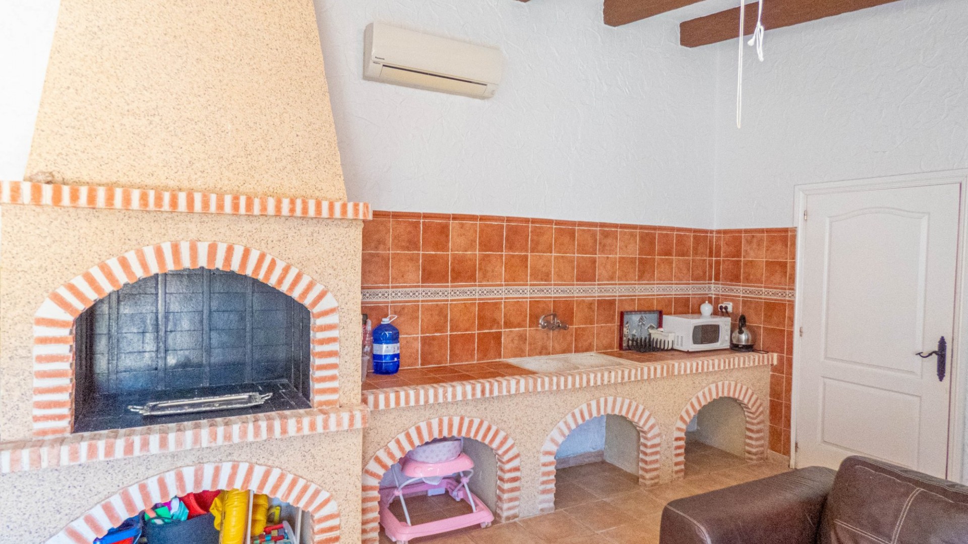 Sale - Detached Villa -
Heredades - Rojales