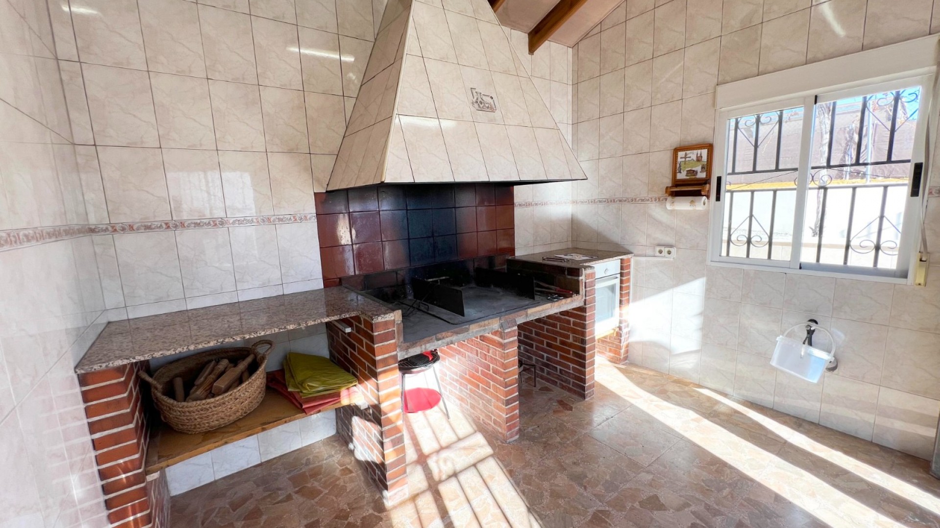 Sale - Detached Villa -
Hondón de los Fráiles